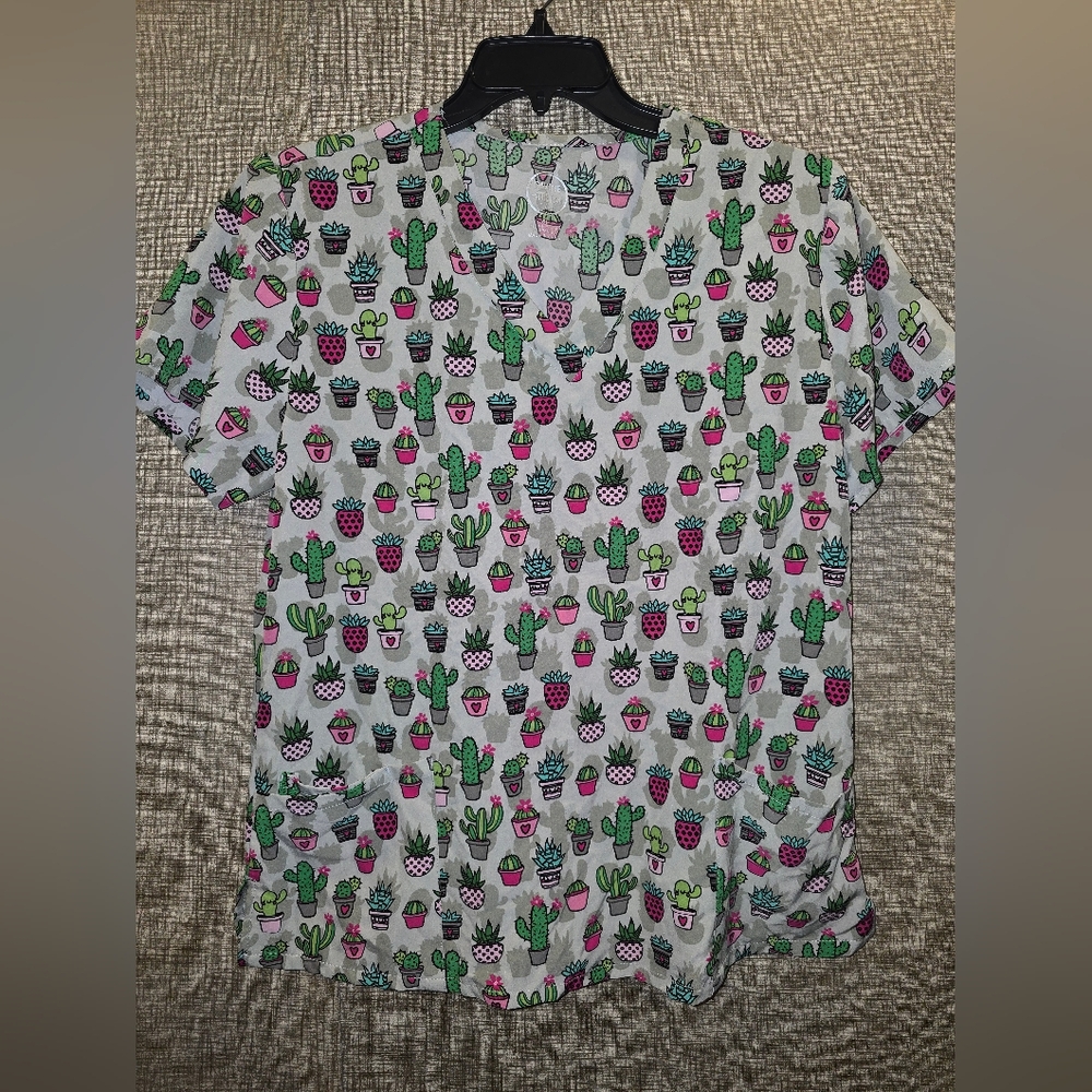 XL Divine Stretch By JDM Uniform  Cactus Print Scrub Top